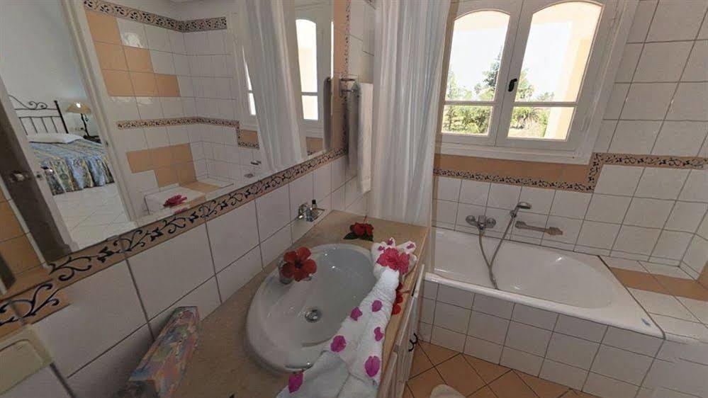 Aparthotel Villamar